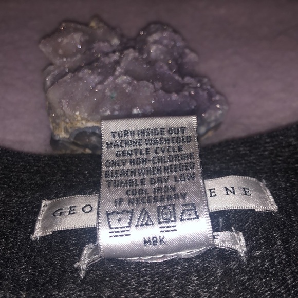 Geoffrey Beene •Super Soft Button-Up Vest - Picture 8 of 11